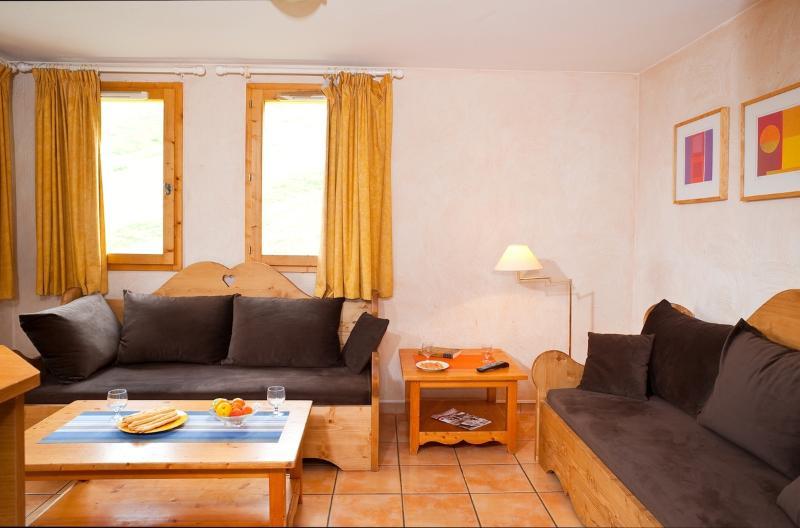 Madame Vacances Les Chalets Du Praz La Plagne Exterior photo