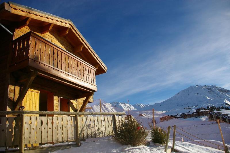 Madame Vacances Les Chalets Du Praz La Plagne Exterior photo